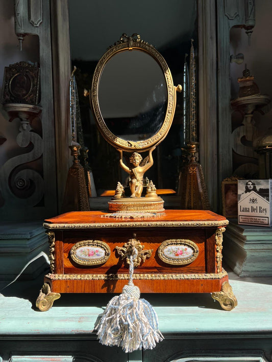 Elegant 19th-century Sèvres porcelain plaque mounted in rosewood & bronze vanity box with working key- Napoleon Ill, France
